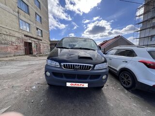 2001 Hyundai Starex I Рестайлинг, чёрный, 730000 рублей, вид 1