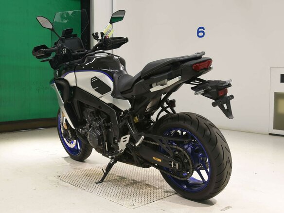 2024 Yamaha MT-09 Tracer (FJ-09), чёрный, 1177000 рублей - вид 5