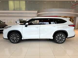 2026 Toyota Highlander IV (XU70), белый, 5780000 рублей, вид 2