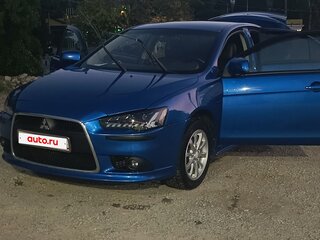 2011 Mitsubishi Lancer X Рестайлинг, синий, 680000 рублей, вид 1