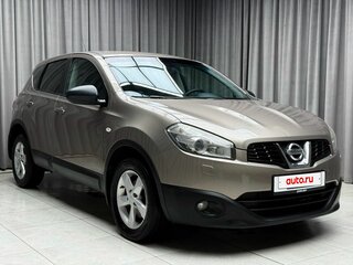 2010 Nissan Qashqai I Рестайлинг, коричневый, 799000 рублей, вид 3