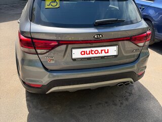 2020 Kia Rio X-Line IV, серебристый, 1550000 рублей, вид 3