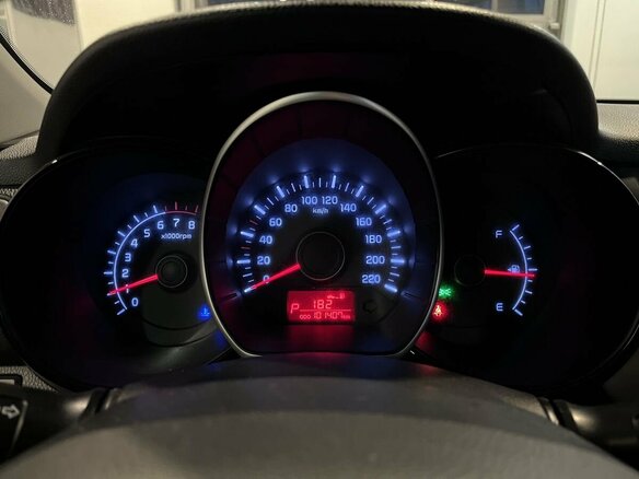 2012 Kia Rio 4-speed III, чёрный - вид 10