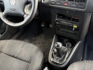 2002 Volkswagen Golf IV, серебристый, 250000 рублей, вид 5