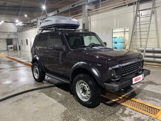 2016 Lada (ВАЗ) 2121 (4x4) I Рестайлинг, фиолетовый, 630000 рублей, вид 3