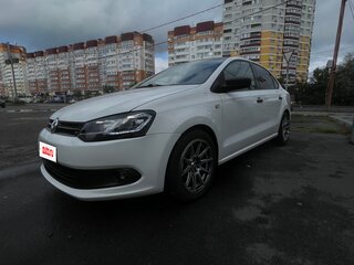 2013 Volkswagen Polo V, белый, 750000 рублей, вид 1
