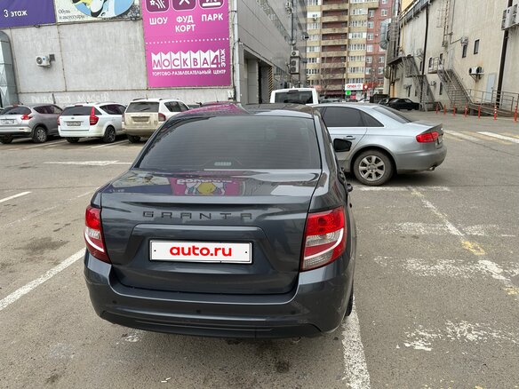 2018 Lada (ВАЗ) Granta I Рестайлинг, серебристый, 850000 рублей - вид 4