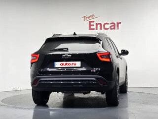 2023 Chevrolet Trax II, чёрный, 1500000 рублей, вид 4