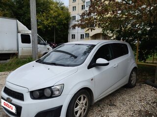2015 Chevrolet Aveo II, белый, 590000 рублей, вид 1
