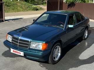 1990 Mercedes-Benz 190 (W201), зелёный, 1500000 рублей, вид 1