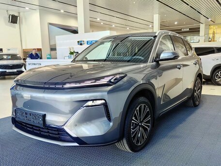 Geely EX5 Гибрид