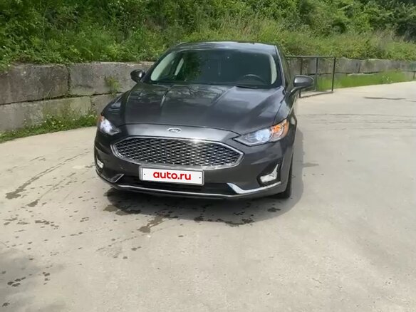 2020 Ford Fusion (North America) II Рестайлинг, серый, 1530000 рублей - вид 4
