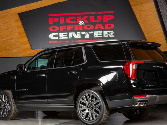 2026 GMC Yukon V Рестайлинг, чёрный, 19948000 рублей - вид 5