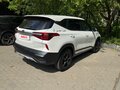 2020 Kia Seltos I, белый - вид 2