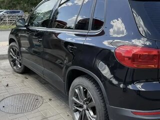 2014 Volkswagen Tiguan I Рестайлинг, чёрный, 1300000 рублей, вид 4