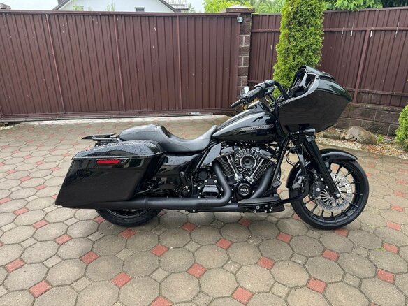 2019 Harley-Davidson Road Glide, чёрный, 1290553 рублей