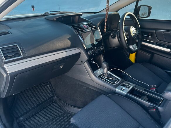 2014 Subaru Levorg I, белый, 1650000 рублей - вид 8