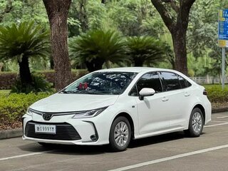 2026 Toyota Corolla XII (E210), белый, 2700000 рублей, вид 1