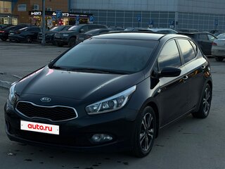 2014 Kia Ceed II, чёрный, 1222222 рублей, вид 1