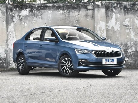2022 Skoda Rapid II, синий, 1423000 рублей, вид 3
