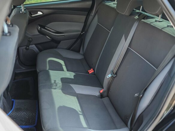 2012 Ford Focus III, чёрный - вид 11
