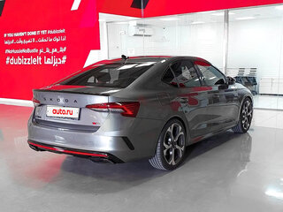 2025 Skoda Octavia RS IV Рестайлинг, серый, 5515794 рублей, вид 5
