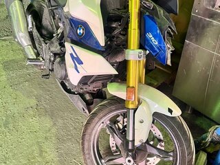 2021 BMW G 310 R, белый, 300000 рублей, вид 3