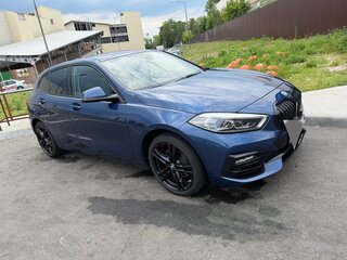 2020 BMW 1 серии 116d III (F40), синий, 1800000 рублей, вид 1
