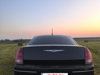 2008 Chrysler 300C I, чёрный, 645000 рублей, вид 5