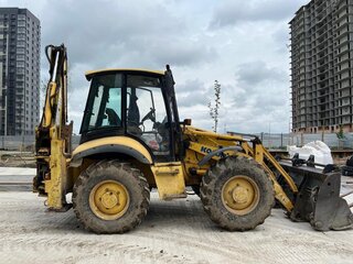 2003 Komatsu WB97S, 3000000 рублей, вид 1