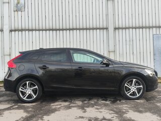 2016 Volvo V40 II, чёрный, 1350000 рублей, вид 5