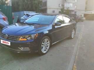 2018 Volkswagen Passat (North America and China) I Рестайлинг, синий, 1850000 рублей, вид 1