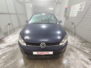 2013 Volkswagen Golf VII, синий, 900000 рублей, вид 4