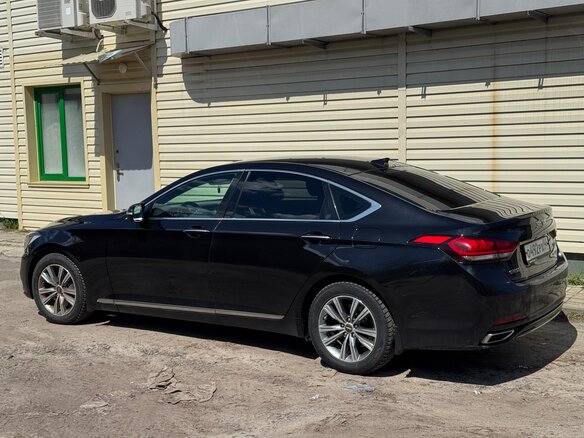 2017 Genesis G80 I, чёрный, 1700000 рублей - вид 4