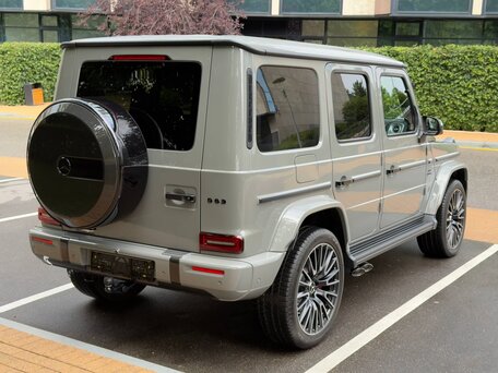 2026 Mercedes-Benz G-Класс AMG 63 AMG II (W465) Рестайлинг, серый, 32600000 рублей, вид 5