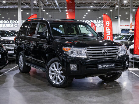 2012 Toyota Land Cruiser 200 Series Рестайлинг 1, чёрный, 3800000 рублей, вид 4