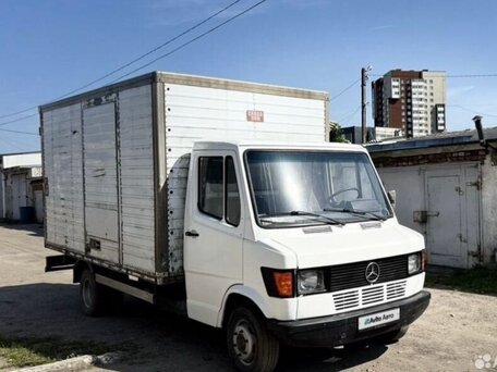 1992 Mercedes-Benz T1, белый, 250000 рублей, вид 2
