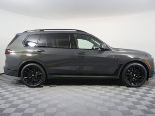 2026 BMW X7 M60i I (G07) Рестайлинг, серый, 21951358 рублей, вид 5