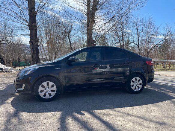 2011 Kia Rio III, чёрный, 870000 рублей - вид 6