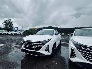 2026 Changan UNI-Z, белый, 2100334 рублей, вид 2