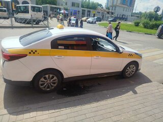 2021 Kia Rio IV Рестайлинг, белый, 1000000 рублей, вид 4