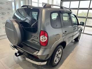 2019 Chevrolet Niva I Рестайлинг, серый, 745000 рублей, вид 4