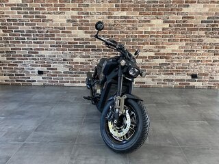 QJMotor SRV 600 V