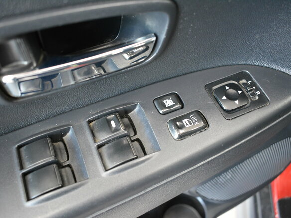 2011 Mitsubishi ASX I, красный, 799000 рублей - вид 14