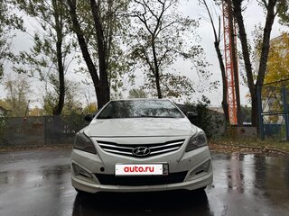 2016 Hyundai Solaris I Рестайлинг, белый, 440000 рублей, вид 2