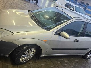 2001 Ford Focus I Рестайлинг, серебристый, 270000 рублей, вид 4