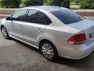 2012 Volkswagen Polo V, серебристый, 690000 рублей, вид 3