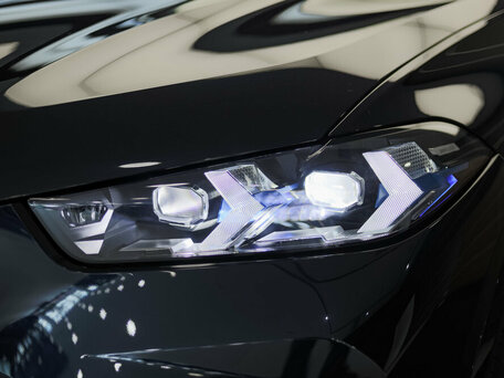 2026 BMW X5 40i IV (G05/G18) Рестайлинг, чёрный, 14555000 рублей, вид 4