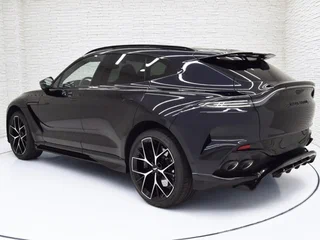 2025 Aston Martin DBX707 I, чёрный, 28000000 рублей, вид 4