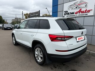 2018 Skoda Kodiaq I, белый, 2200000 рублей, вид 4